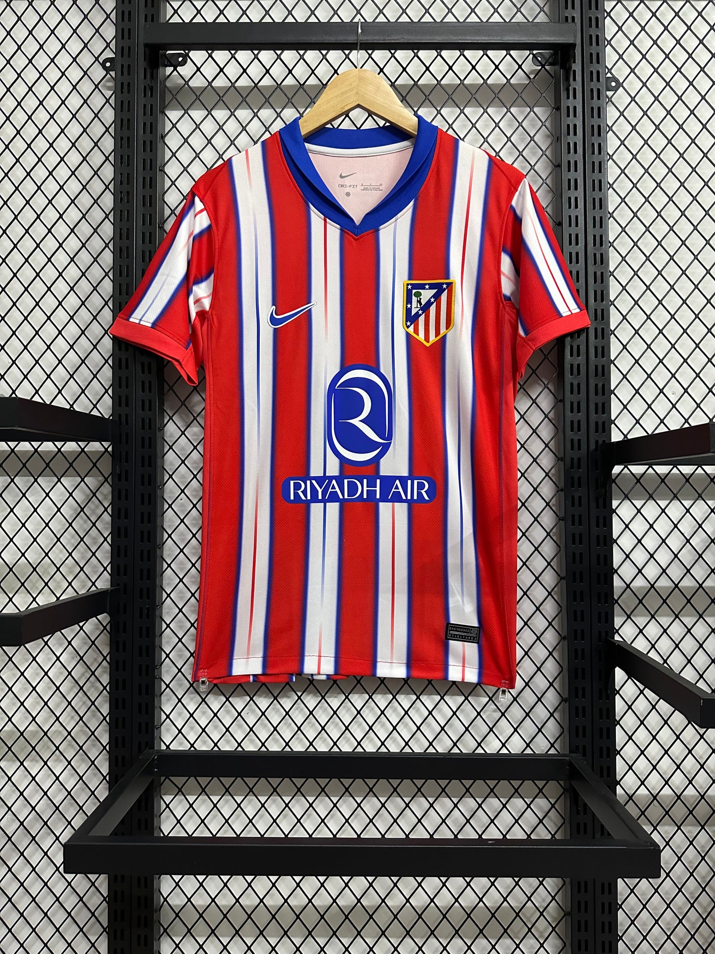 Atletico Madrid 24-25 home shirt